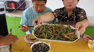 大面瓜适合谁吃,营养美味，适合全家共享的佳品